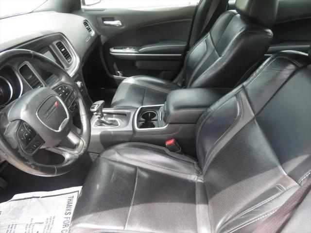2020 Dodge Charger SXT RWD