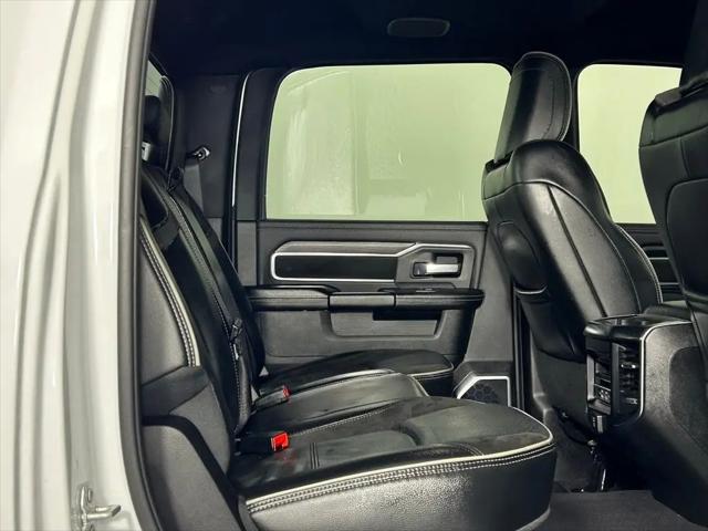 2024 Ram 3500 Laramie Crew Cab 4x4 8' Box