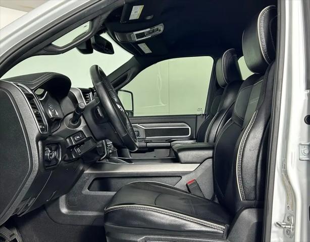 2024 Ram 3500 Laramie Crew Cab 4x4 8' Box