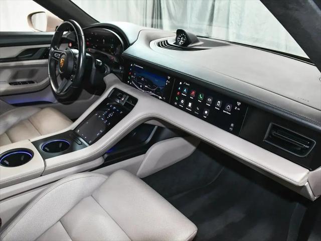 2021 Porsche Taycan Turbo