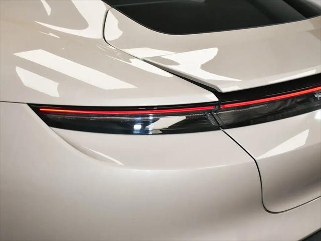 2021 Porsche Taycan Turbo