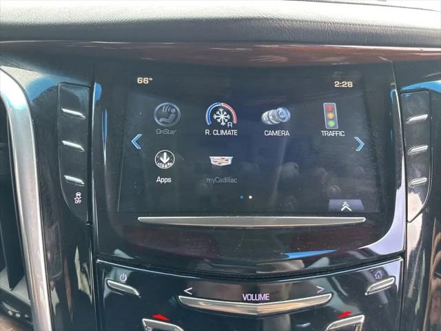 2018 Cadillac Escalade ESV Luxury