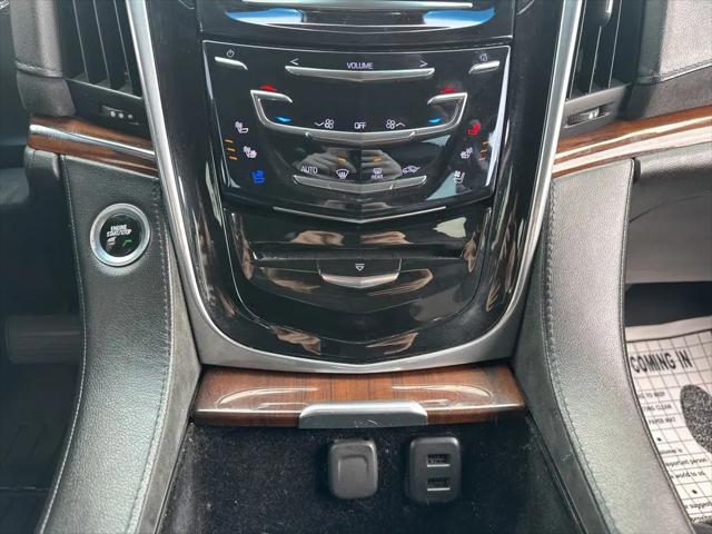 2018 Cadillac Escalade ESV Luxury
