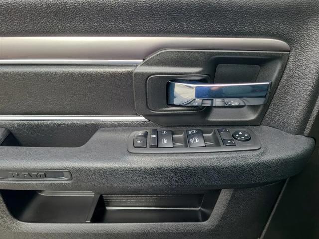 2022 Ram 1500 Classic Warlock Crew Cab 4x4 5'7" Box