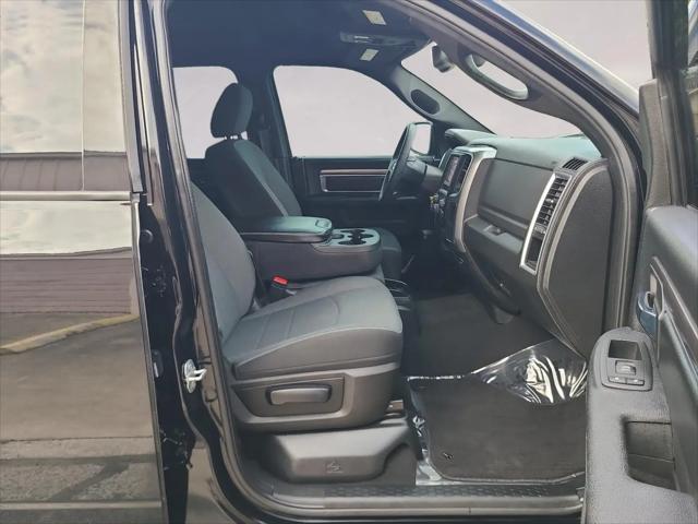 2022 Ram 1500 Classic Warlock Crew Cab 4x4 5'7" Box