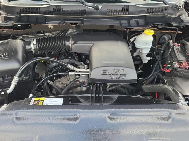 2022 Ram 1500 Classic Warlock Crew Cab 4x4 5'7" Box