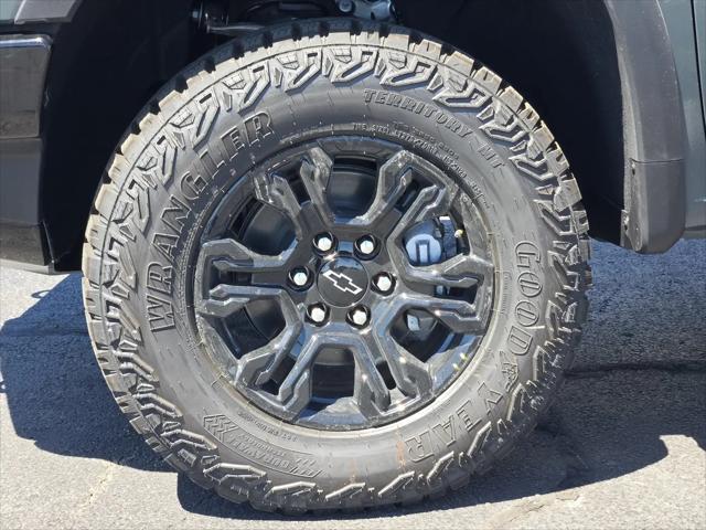 2026 Chevrolet Silverado 1500 4WD Crew Cab Short Bed ZR2