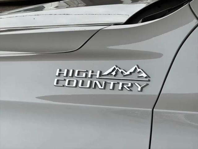 2024 Chevrolet Suburban 2WD High Country