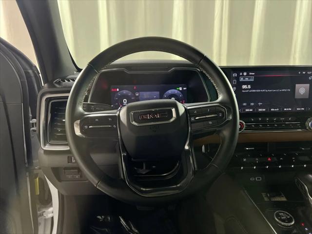 2024 GMC Canyon 4WD AT4