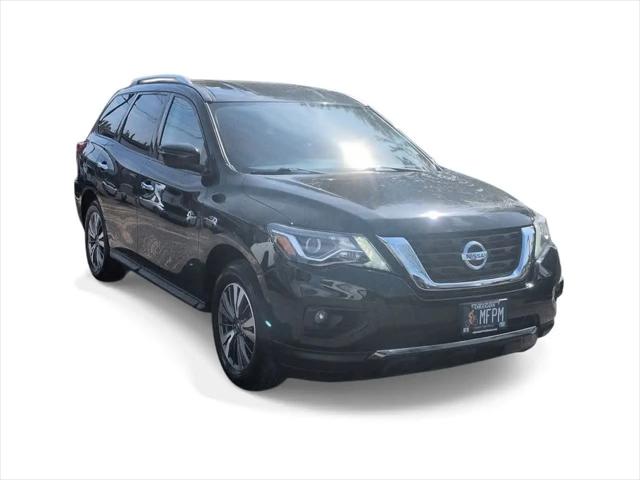 2019 Nissan Pathfinder SV