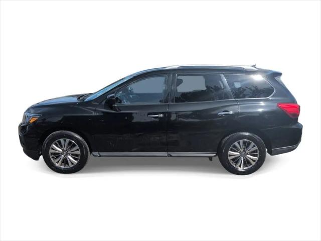 2019 Nissan Pathfinder SV