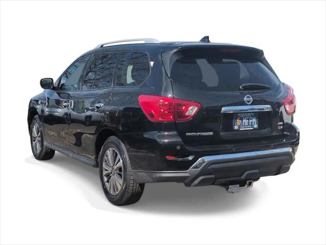 2019 Nissan Pathfinder SV