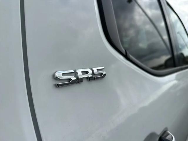 2025 Toyota Tacoma SR5