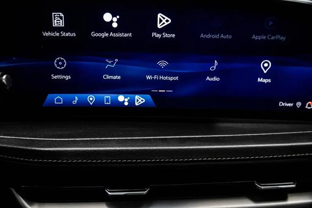 2024 Cadillac XT4 AWD Premium Luxury