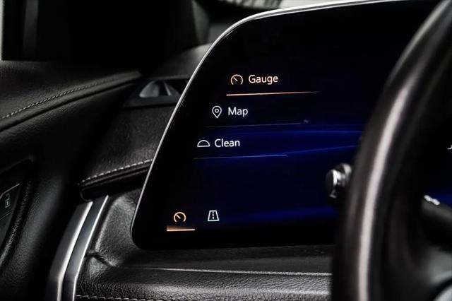 2024 Cadillac XT4 AWD Premium Luxury