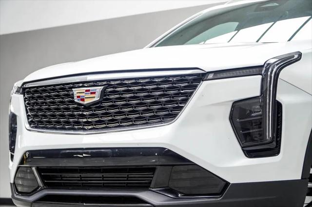 2024 Cadillac XT4 AWD Premium Luxury