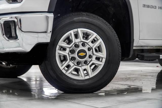 2025 Chevrolet Silverado 2500HD 4WD Crew Cab Standard Bed LT