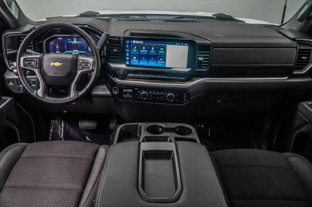 2025 Chevrolet Silverado 2500HD 4WD Crew Cab Standard Bed LT