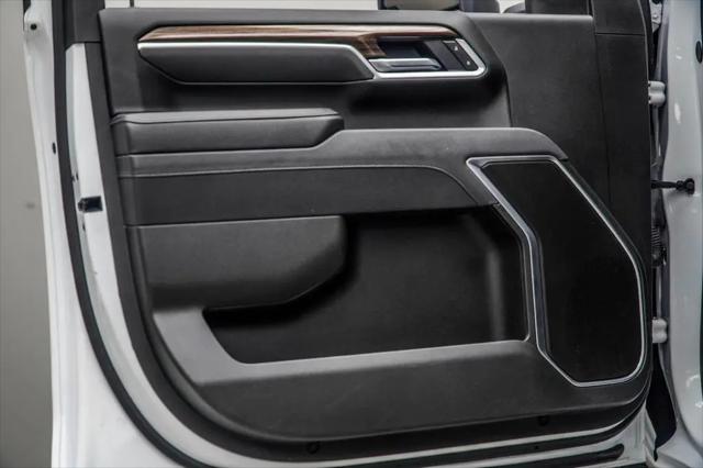 2025 Chevrolet Silverado 2500HD 4WD Crew Cab Standard Bed LT