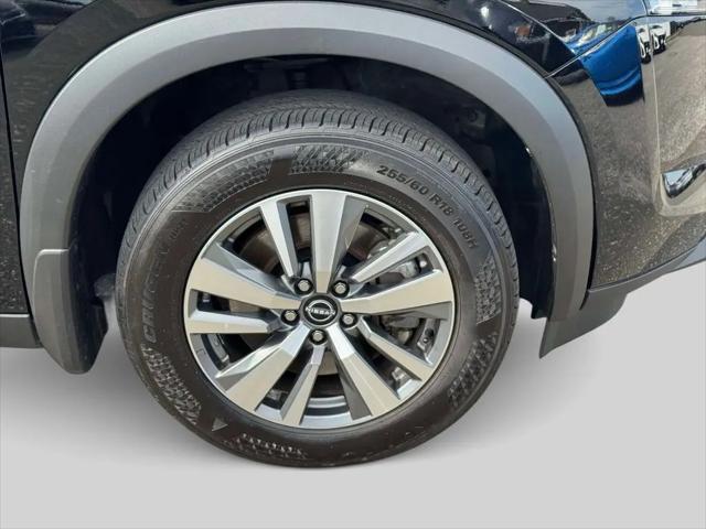 2025 Nissan Pathfinder SL 4WD