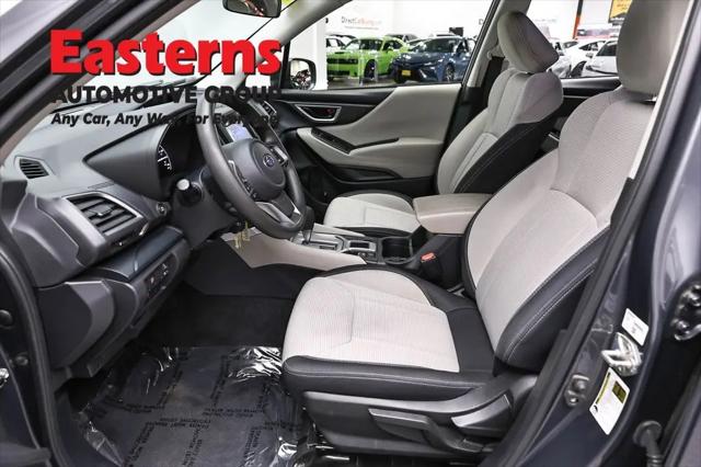 2023 Subaru Forester Base