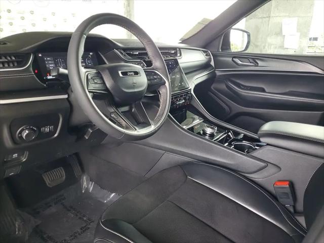 2023 Jeep Grand Cherokee Altitude 4x2