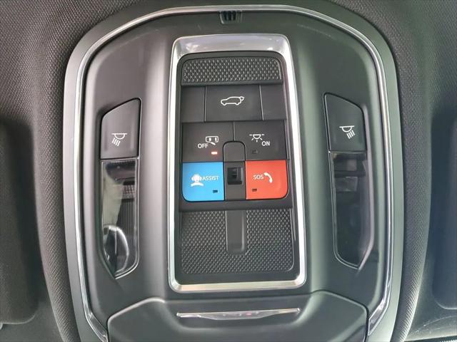 2023 Jeep Grand Cherokee Altitude 4x2