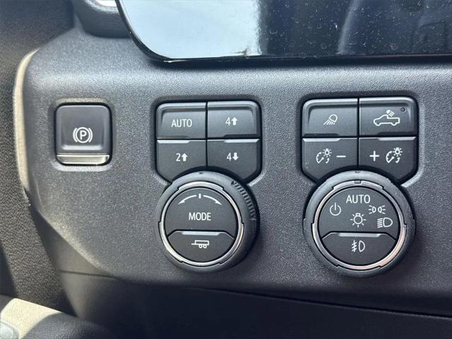 2026 Chevrolet Silverado 1500 4WD Crew Cab Short Bed LT Trail Boss