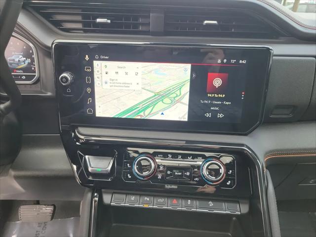 2025 GMC Sierra 2500HD 4WD Crew Cab Standard Bed AT4