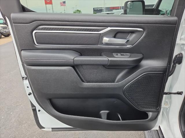 2026 Ram 1500 Big Horn Crew Cab 4x4 57 Box