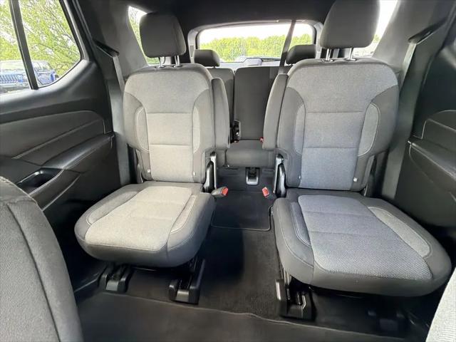 2023 Chevrolet Traverse AWD LT Cloth