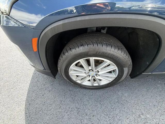 2023 Chevrolet Traverse AWD LT Cloth