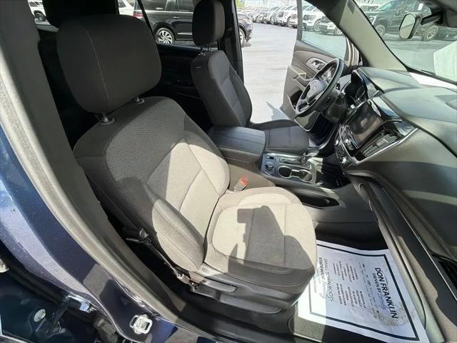 2023 Chevrolet Traverse AWD LT Cloth