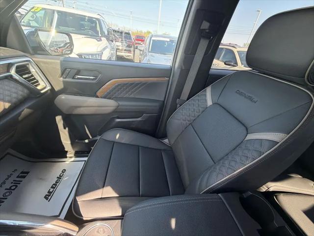 2026 GMC Canyon Denali, 4WD