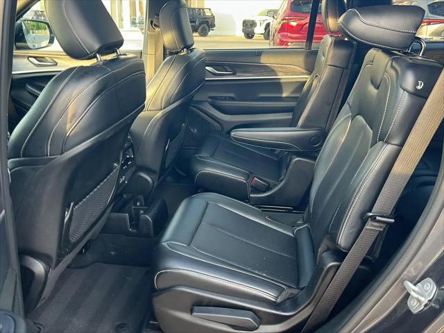 2024 Jeep Grand Cherokee L Limited 4x4