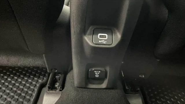 2022 Jeep Renegade (RED) Edition 4x4