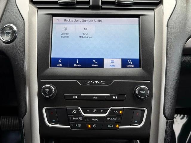 2020 Ford Fusion SE