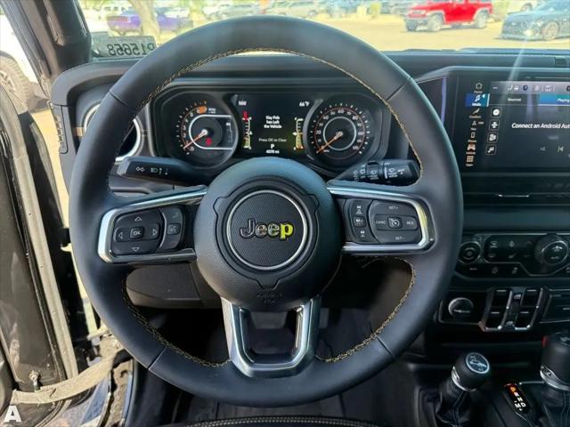 2025 Jeep Wrangler 4-Door Sahara 4x4