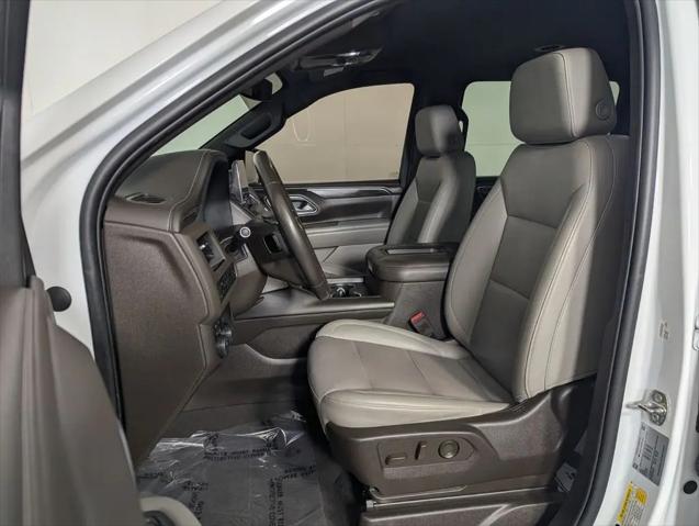 2022 Chevrolet Suburban 4WD LT