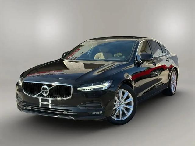 2017 Volvo S90 T6 Momentum