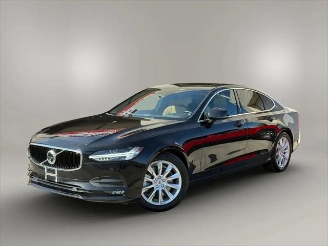 2017 Volvo S90 T6 Momentum