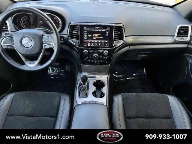 2022 Jeep Grand Cherokee Laredo X 4x4