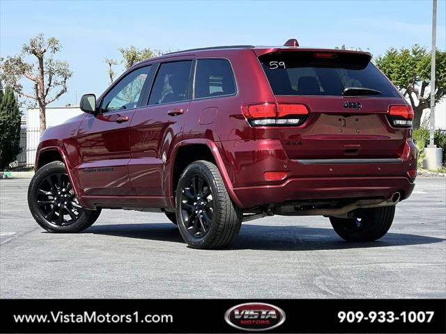2022 Jeep Grand Cherokee Laredo X 4x4