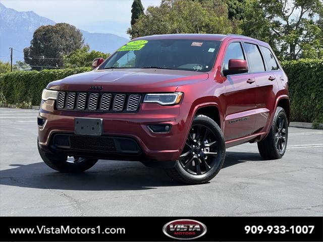 2022 Jeep Grand Cherokee Laredo X 4x4
