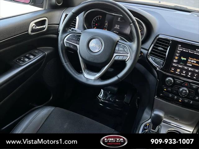 2022 Jeep Grand Cherokee Laredo X 4x4