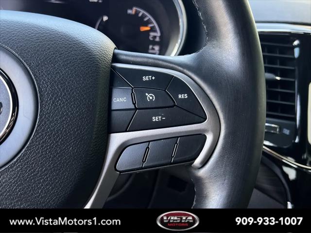 2022 Jeep Grand Cherokee Laredo X 4x4