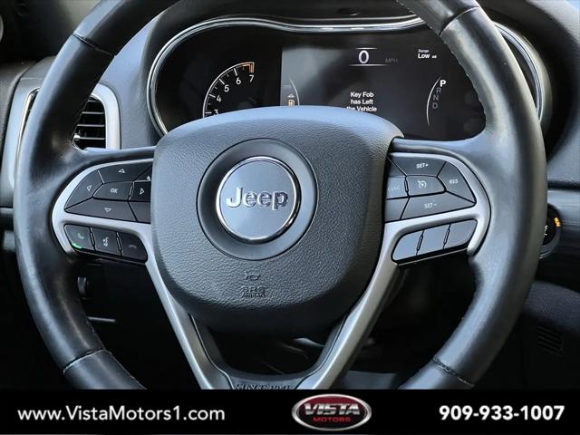 2022 Jeep Grand Cherokee Laredo X 4x4