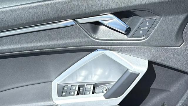2021 Audi Q3 Premium 40 TFSI quattro Tiptronic