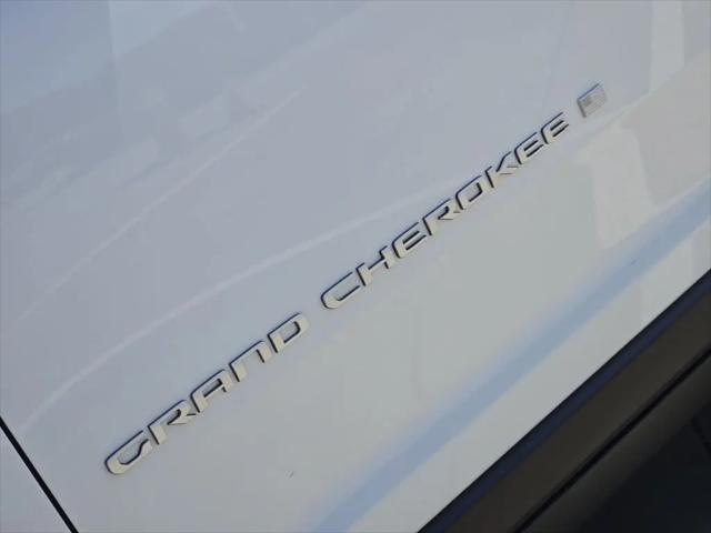 2026 Jeep Grand Cherokee L Altitude 4x4