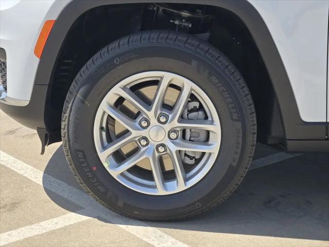 2026 Jeep Grand Cherokee L Altitude 4x4